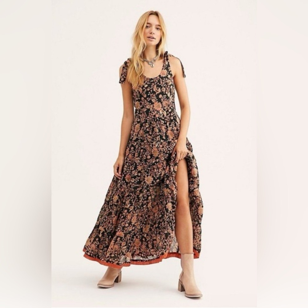 Free People Kika's Maxi Dress Kikas Black Floral Size S Boho Coastal Cottage